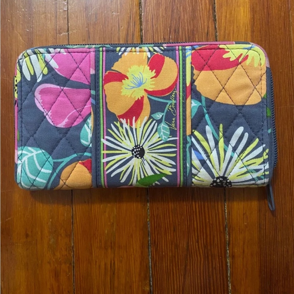 Vera Bradley Jazzy Blooms 8” Wallet